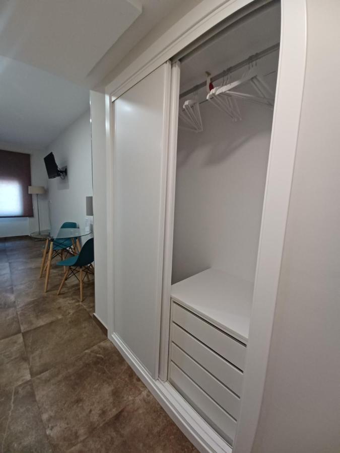 סביליה Apartamento Acogedor Junto A Calle Betis, Triana-Los Remedios מראה חיצוני תמונה