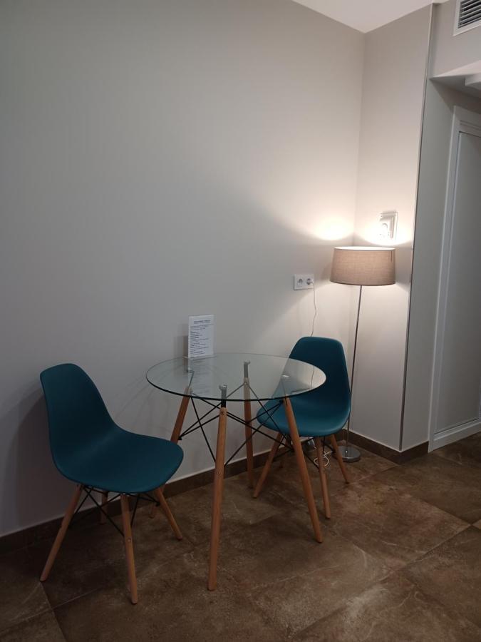 סביליה Apartamento Acogedor Junto A Calle Betis, Triana-Los Remedios מראה חיצוני תמונה