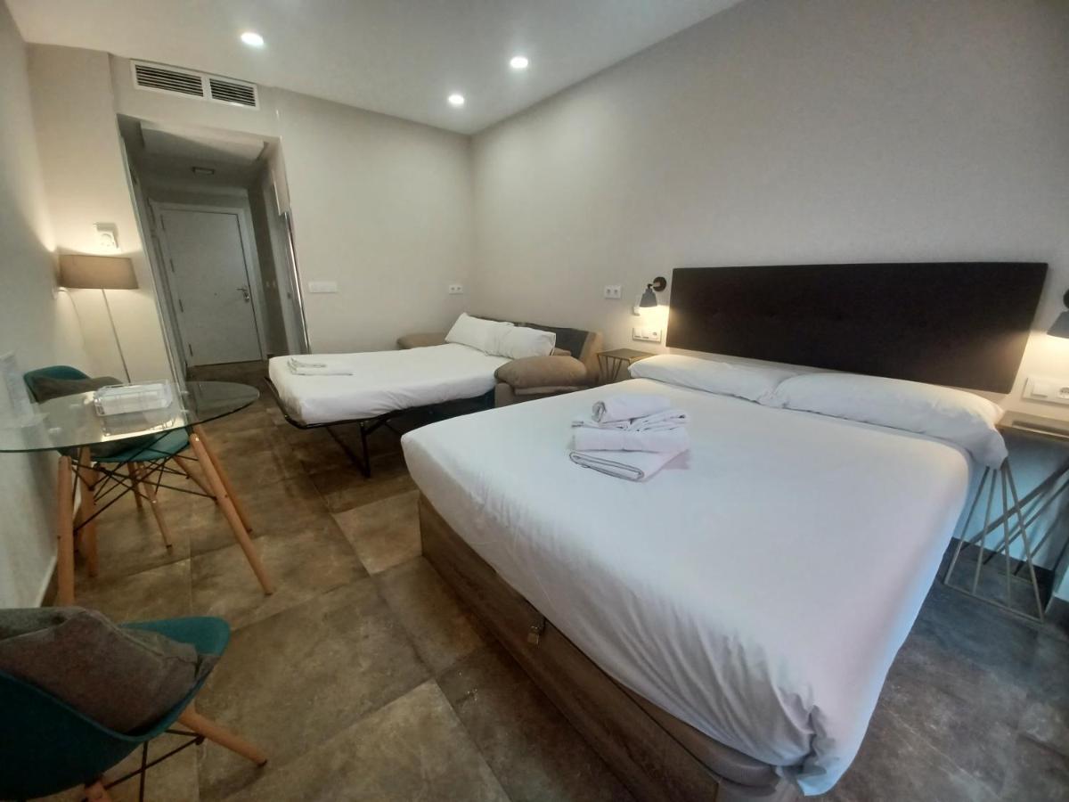 סביליה Apartamento Acogedor Junto A Calle Betis, Triana-Los Remedios מראה חיצוני תמונה