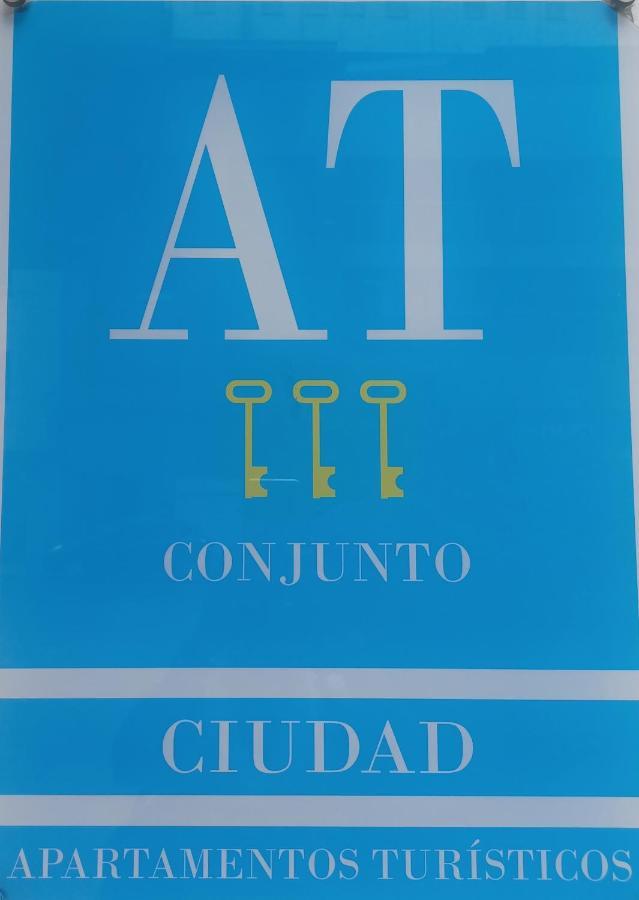 סביליה Apartamento Acogedor Junto A Calle Betis, Triana-Los Remedios מראה חיצוני תמונה