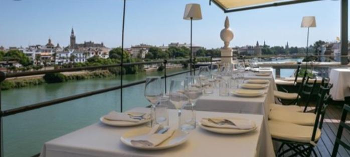 סביליה Apartamento Acogedor Junto A Calle Betis, Triana-Los Remedios מראה חיצוני תמונה